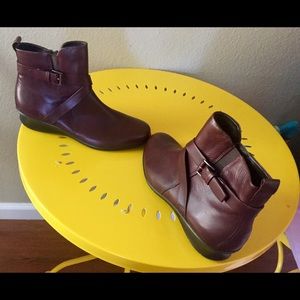 New boots without tag or box